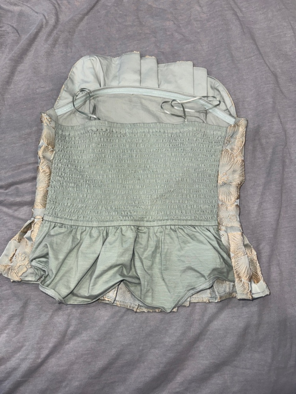 Porridge- Strapless Pale Sage Floral Jacquard Peplum Top - Size Small - Picture 8 of 8